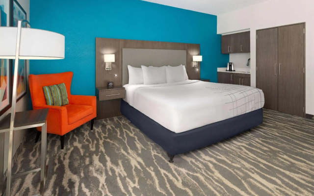 La Quinta Inn & Suites by Wyndham Kokomo