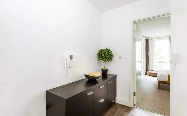Cozy Bermondsey Apartment