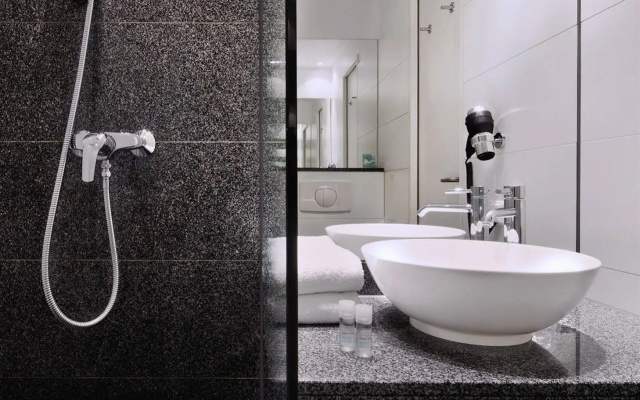 Motel One Frankfurt-East Side