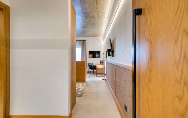 Capital Luxury Suites