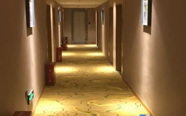 Yafandisi Hotel (Zhengzhou Shengda School of Economics and Business Management)