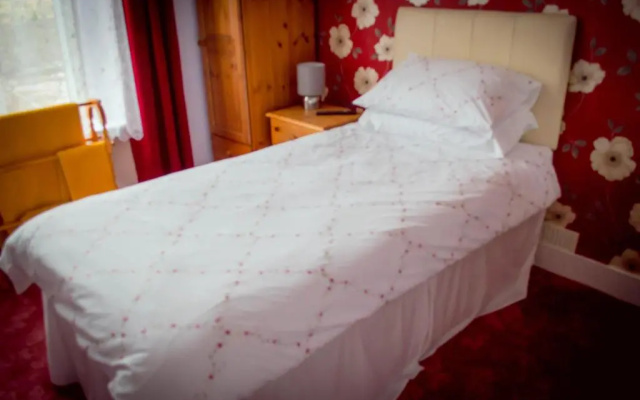 Aden House Bed And Breakfast