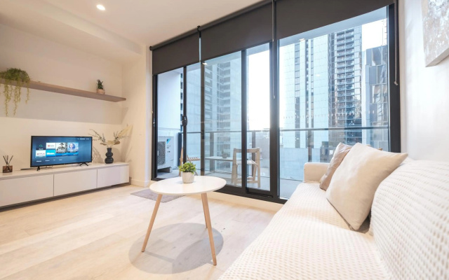 New 1BR 1BA Apartment Central +wifi+ Balcony