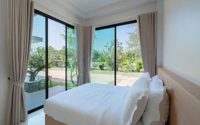 Lyntara Pool Villa Nongkhai