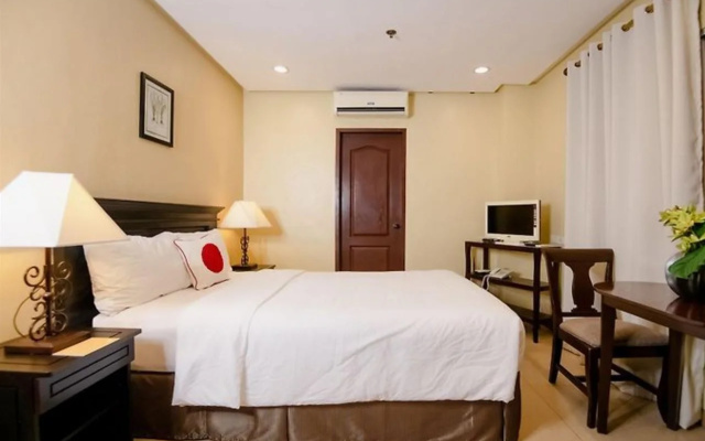 Sta. Barbara Residence Hotel