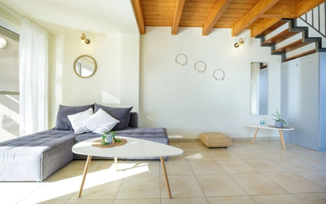 Sunrise House Sea View
