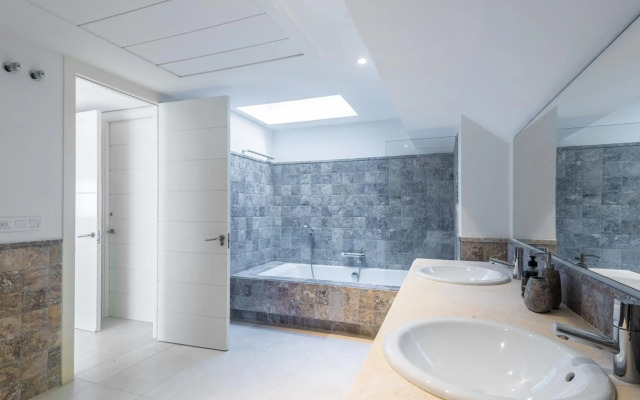 Duplex penthouse with 3 bedrooms