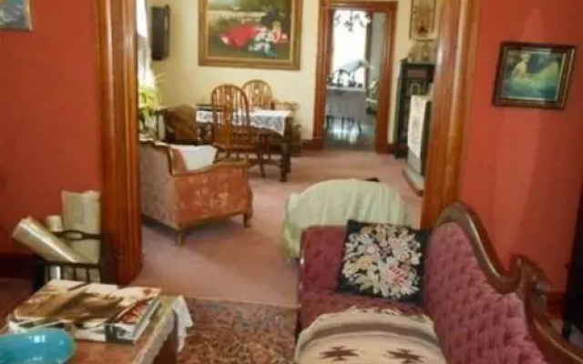 Violet Rose B&B