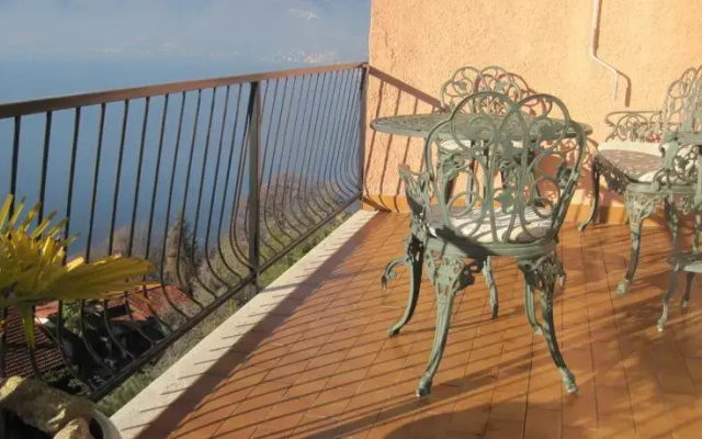 Casa Larissa