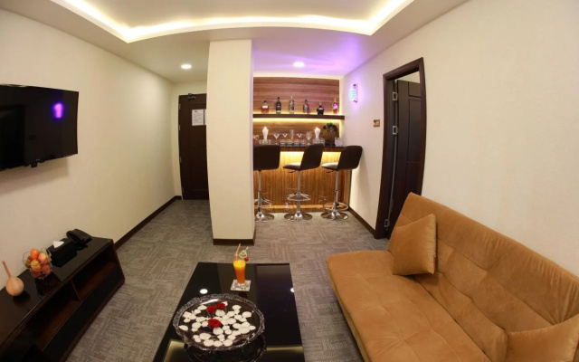Rose Palace Hotel Yangon