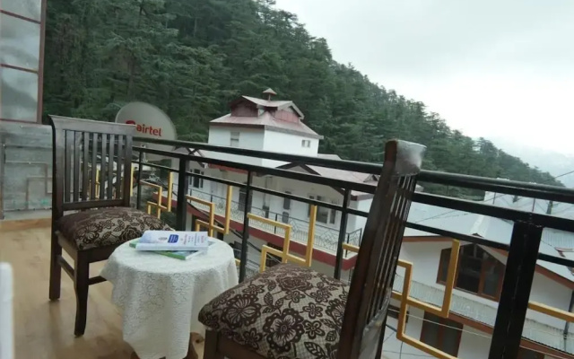 Goroomgo Shree Shimla Stay
