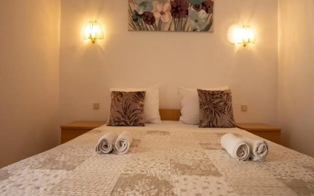 Villa Apartments Babaja