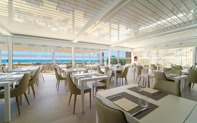 Eleamare Resort