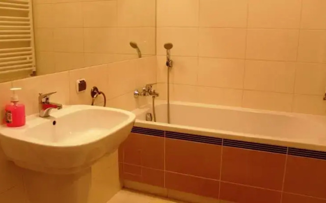 Comfort Suites