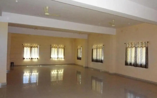 Hotel Parvati Palace