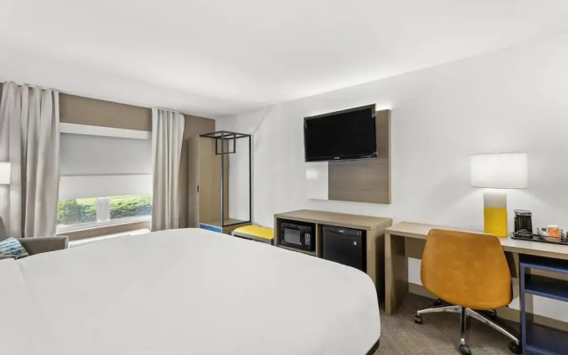 Comfort Inn & Suites Rome South
