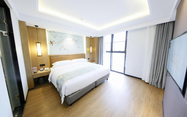Huhua International Hotel (Shanghai Songjiang)