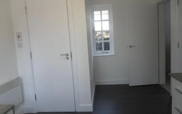 Lancaster Studio Apartments