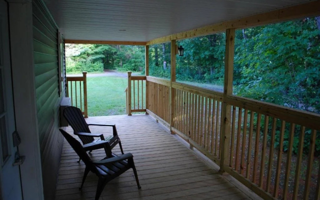 Abbot Trailside Lodging