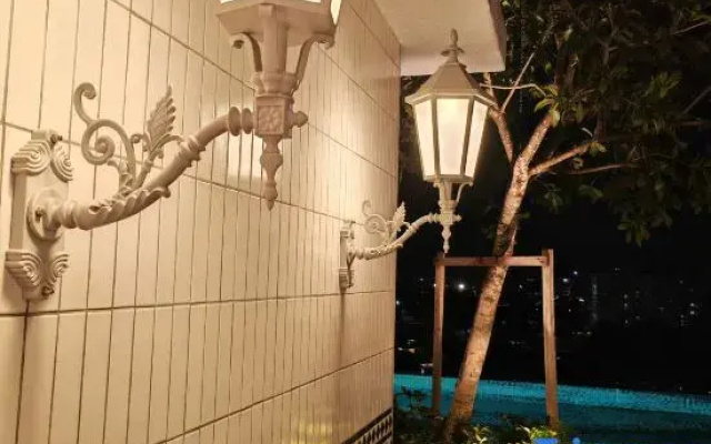The Stallionz Signature Suites by IWH Suites