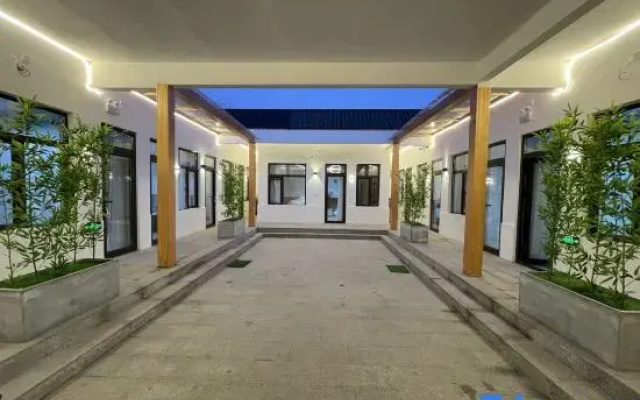 Xikelai Homestay (Beijing Universal Studios Resort)