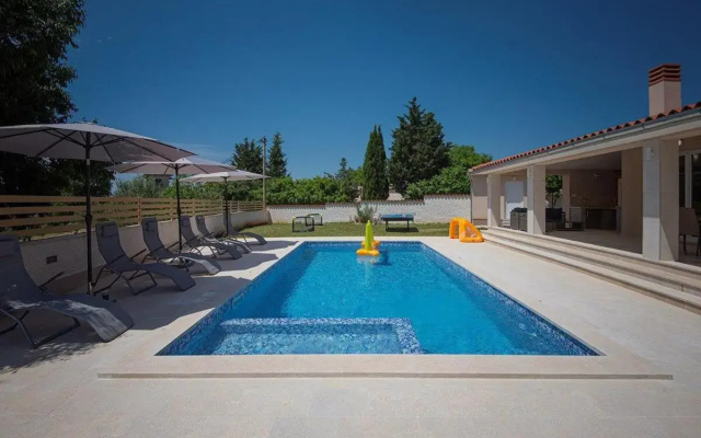 Villa Lu