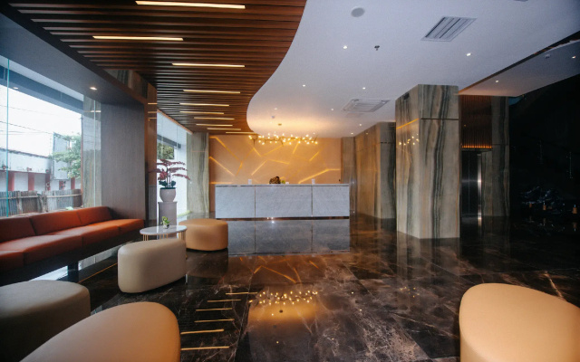 Rogers Hotel Manado