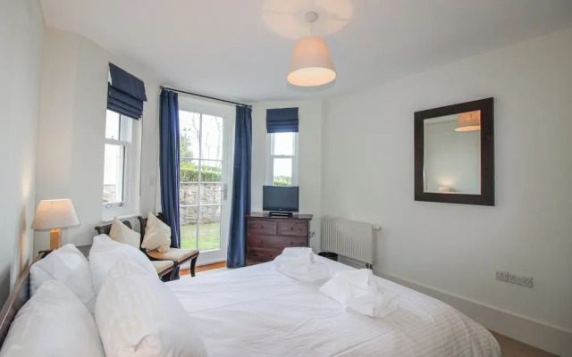 3 Combehaven