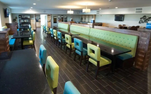 Western Star All Suites Carnduff