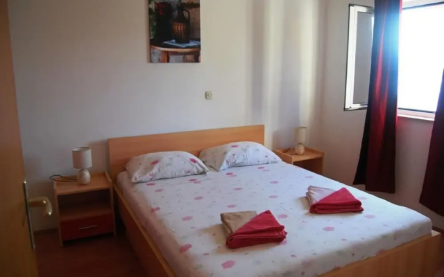 Krila - Cozy and Seaview - A2