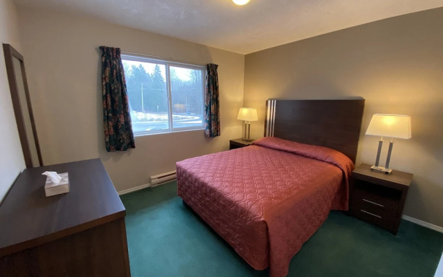 Lake Cowichan Lodge