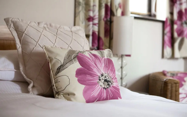Greenbanks Hotel