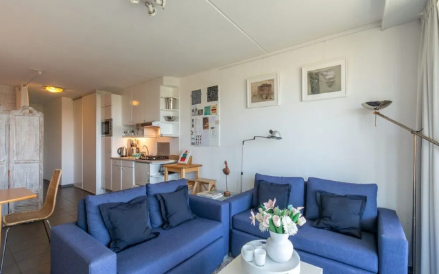 Apartment With Kitchen
