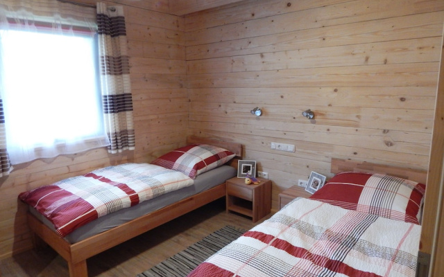 Holzblockhaus Stark