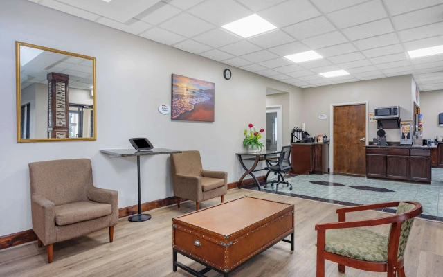 Baymont by Wyndham Midway/Tallahassee