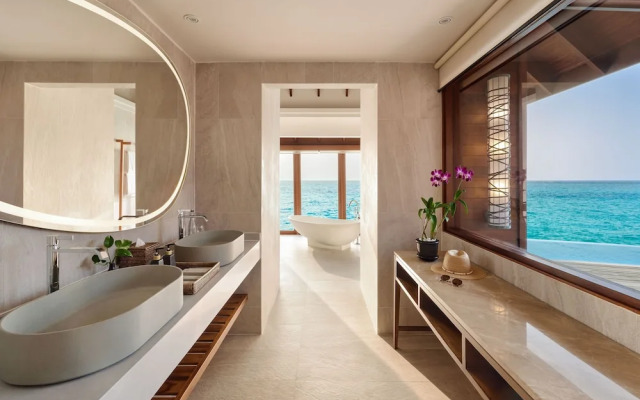Anantara Dhigu Maldives Resort