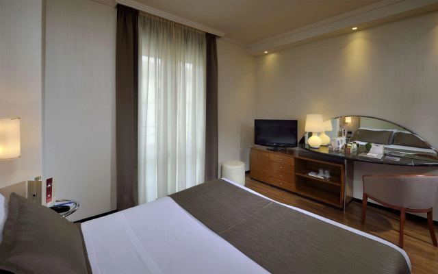 Отель Best Western Hotel City — Milano Centro