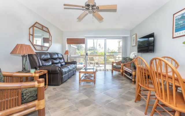 Kahana Sunset B6 2 Bedroom Condo by Redawning