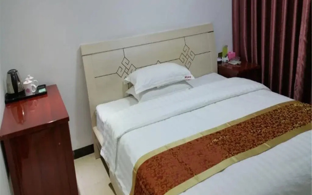 Xinyi Inn