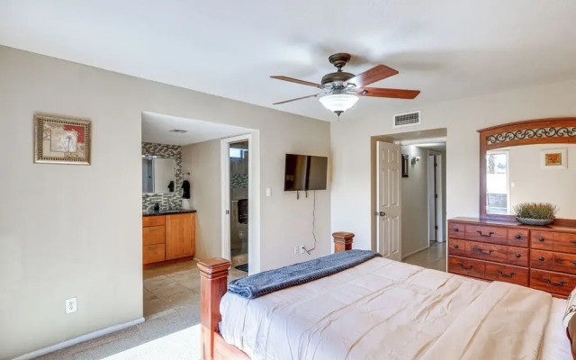 Outdoor Oasis: Family-friendly Home in Scottsdale!