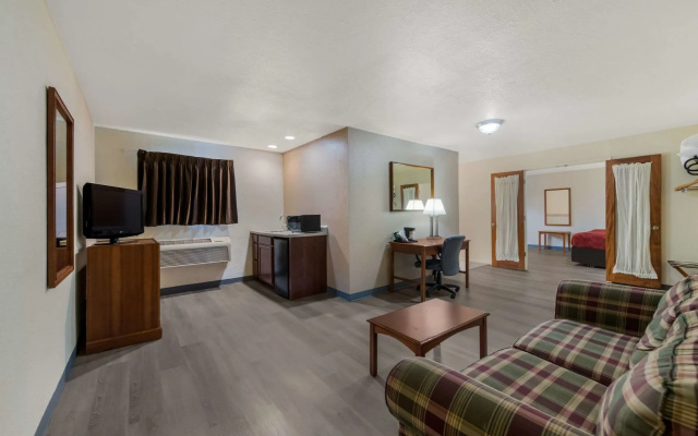 Baymont by Wyndham Iron Mountain
