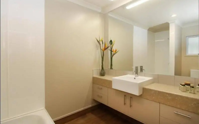 Fantail Lodge Backpackers