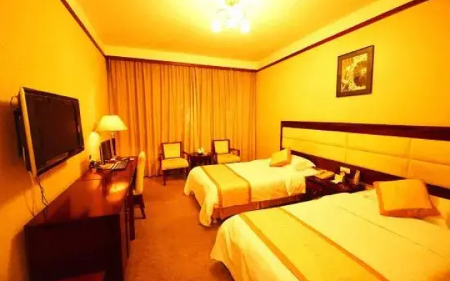 Hua Qiao Hotel