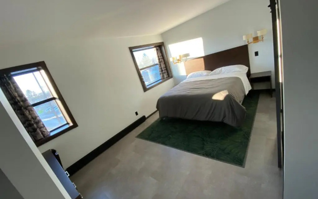 St. James Hotel