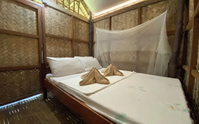 Ocam Ocam Casadyan Inn