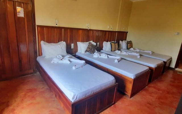Rumaisa Hotel