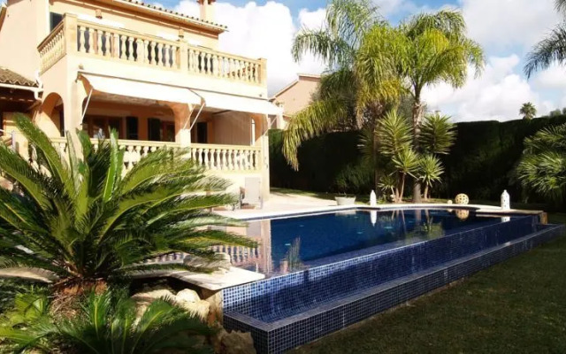 Villa Portol