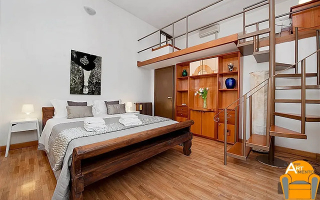 Amleto Apartment