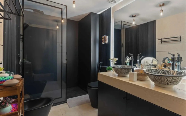 Al Fattah Luxury