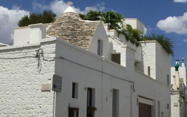 Отель Trullo Dell’Antica Fileria Альберобелло вид на фасад